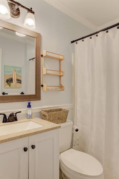 Charming Home Near Folly & Downtown Чарлстън Екстериор снимка