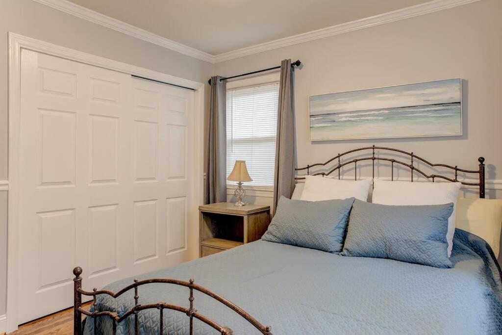 Charming Home Near Folly & Downtown Чарлстън Екстериор снимка