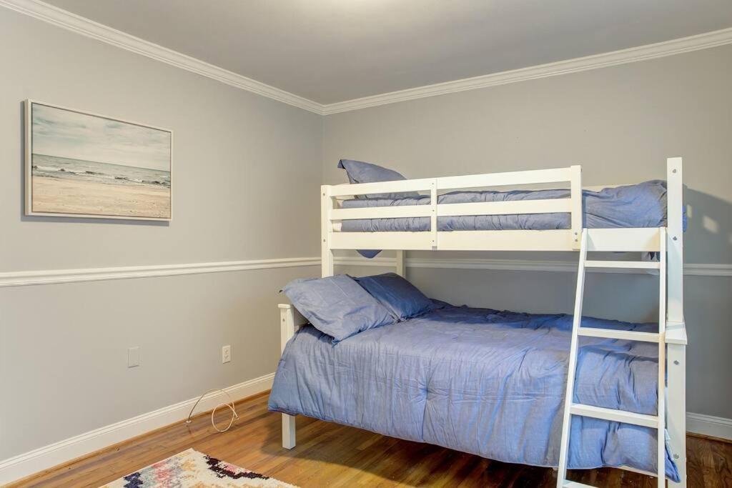 Charming Home Near Folly & Downtown Чарлстън Екстериор снимка